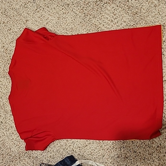 Kansas city chiefs tshirt - Picture 2 of 3